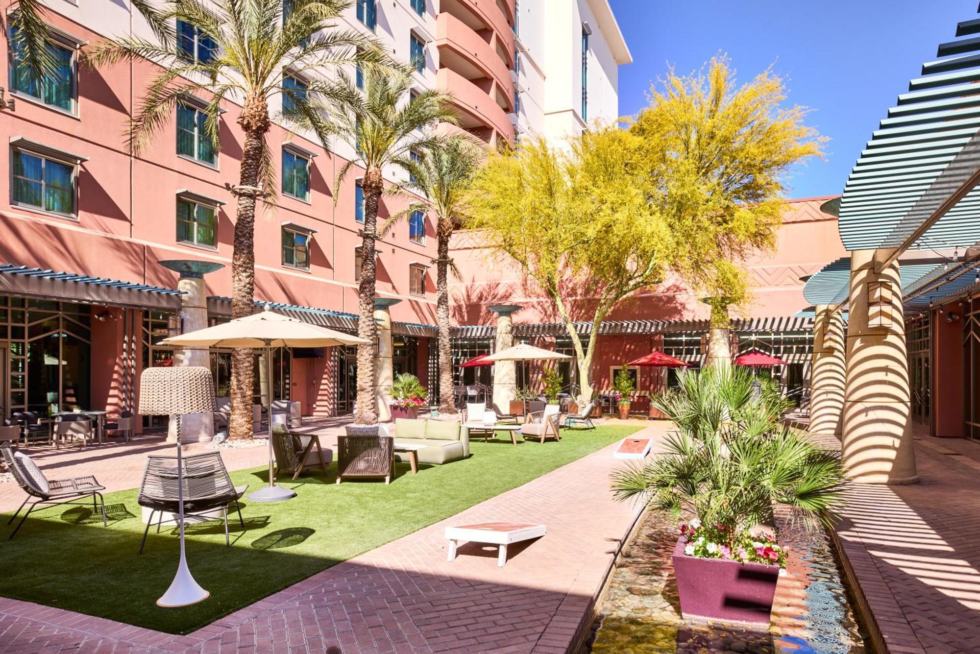 Renaissance Phoenix Glendale Hotel & Conference Center Exterior foto
